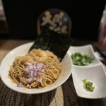 酒肴場 屯 - 海老オイルの和え玉¥400