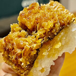 いづ重 - 一切れが大きくて食べ応えがあります