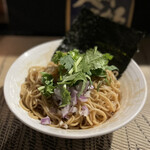 酒肴場 屯 - 別皿のパクチー、青唐辛子をON