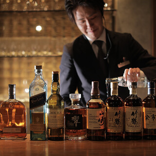 厳選したお酒もずらり。ワインや日本酒・焼酎など豊富な品揃え