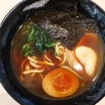 はま寿司 - 横浜家系ラーメンにんにくのせ