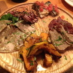 クッチーナ笑多 - おまかせ前菜盛り合わせ１，５８０円。（２０１３年４月）