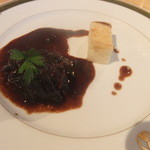 エヴィエ - 青森県産牛ほほ肉の赤ワイン煮込み　美味しかったー