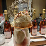 アトリエ コータ - 洋梨のパフェ