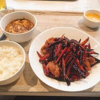 CINA New Modern Chinese - 熟成黒酢の酢豚