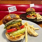 Burger Revolution Tokyo Wine & Bar - 