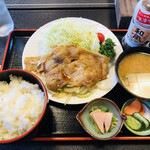 魚久 - ♪生姜焼き定食 ¥700 大盛りサービス