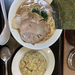 濱辰家 - ラーメン＆半チャーハン　900円