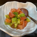 Avocado and tomato namul