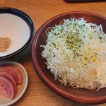 平田牧場 - キャベツ、漬け物