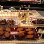 ダイレックス - 料理写真:美味しそうなお総菜です