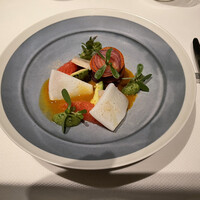 ベージュ アラン・デュカス 東京 - 