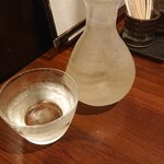 Oka Nimeshi Nihombashi Kanifuku - 冷酒