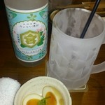 豚小家 - 2013.04・お通しの半熟煮卵