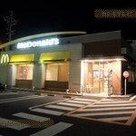 マクドナルド - 店入口の外観