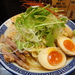 つけめん眞司 - まぜそば　反時計回り⑦