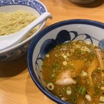 中華そば 青葉 - スープが美味しいつけ麺