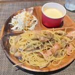 ossan's bar FIELD. - 自家製ポテトサラダ、至福のプリン