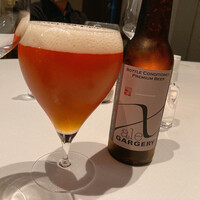 エスキス - 限られた店にしか置いていないらしいビール