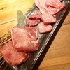 炭でやくばい - 料理写真:特選肉の5種盛。その日のオススメを厳選。