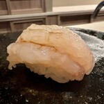 すし処 睦月 - 甘海老昆布締め