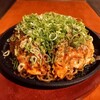 まるい - 料理写真:九条ネギのせ　広島風お好み焼き