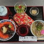 Oyako-don (Chicken and egg bowl) set (salmon and salmon roe)