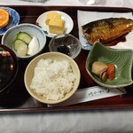 Tenkazu - 焼き魚定食