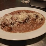 OSTERIA E BAR de BOO - 栗と豚タンのリゾット 赤ワイン風味