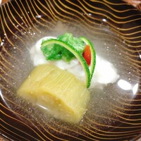しゅん逢 紗々木 - ⁡鱧と賀茂なすの吸い物