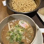 Mujinzou Koiwaya - 連れのつけ麺大盛