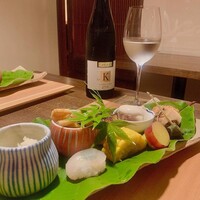日本料理 新 - 八寸が食べ応えある