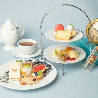 見た目もかわいいアフタヌーンティーセット