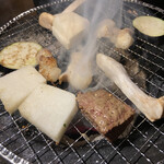 Sumibiyakiniku Nikusashi Nikushiki - 