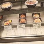 DINING&BAR CALM - ショーケース