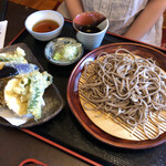 味里 - 野菜天もり⭐️と田舎そば