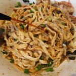 ラーメン二郎 - 赤酢投入～♪