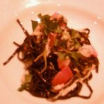 オステリア・ナカムラ - いかすみのパスタ、蟹とポロ葱のソース
