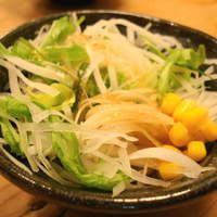 東鮨 新店 - サラダ