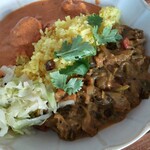 ethica - 左上バターチキンカレー　右ケララカレー