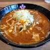 Mendokoro Haru No Kaze - 味噌らーめん
                辛みと香りが特徴の北海道みそをベースに、
                コクと香りの仙台味噌、コクの愛知味噌、
                甘みの白味噌、酸味の信州味噌など、
                各産地・種類の特徴を取り入れ、
                ブレンドした味噌