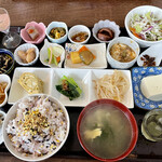 名前のない店 - 