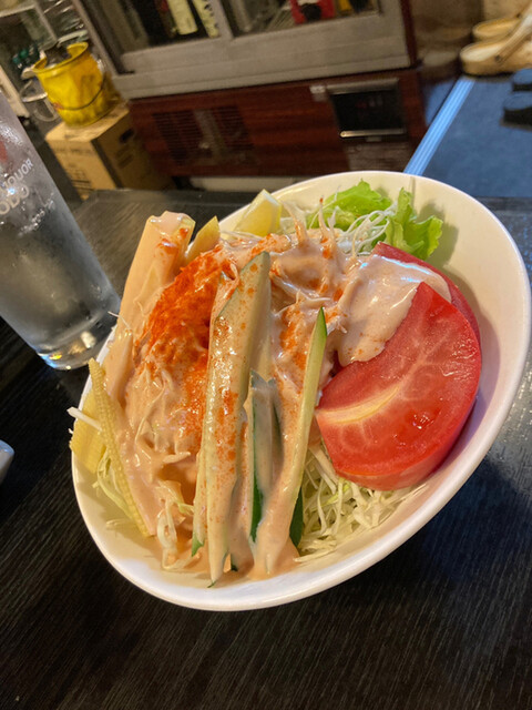 串のこたに - 野菜サラダ 家庭的 ドレッシングつゆだく