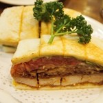 ニューアストリア - カツサンド野菜入