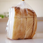 BAKE STAND - イギリスパン　スライス　税込み250円