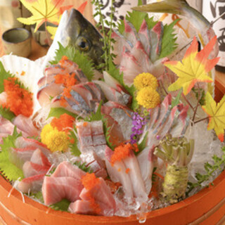 Thrilling! fresh! Ikezukuri of live fish, sashimi of local fish...this is our signature sashimi!