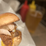 folk burgers&beers - EBIL EMPIRE