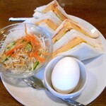 シルバーストーン - 