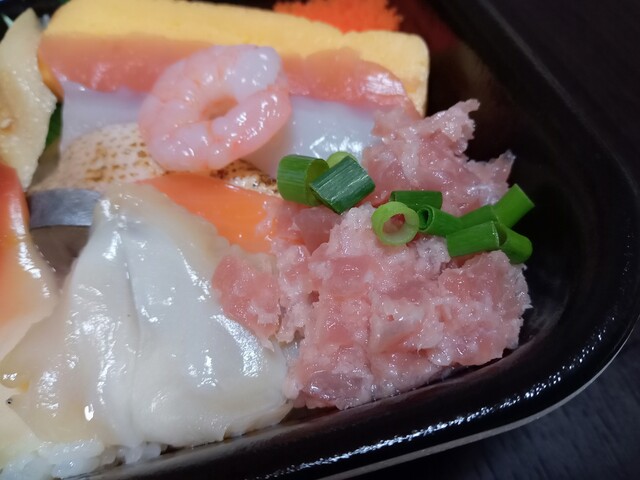 丼丸 二戸店（ドンマル） - 斗米（海鮮丼）の写真