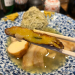 Toridashi Oden Nerimon - 季節のさつま揚げは、カボチャ♪ 自然な甘味で美味しい(*^▽^*) 